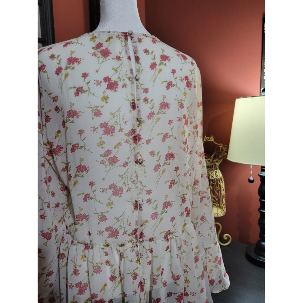 Krazy Kat Blouse Womens Medium Cream Pink Floral Excellent Peplum Button Back - Picture 2 of 5
